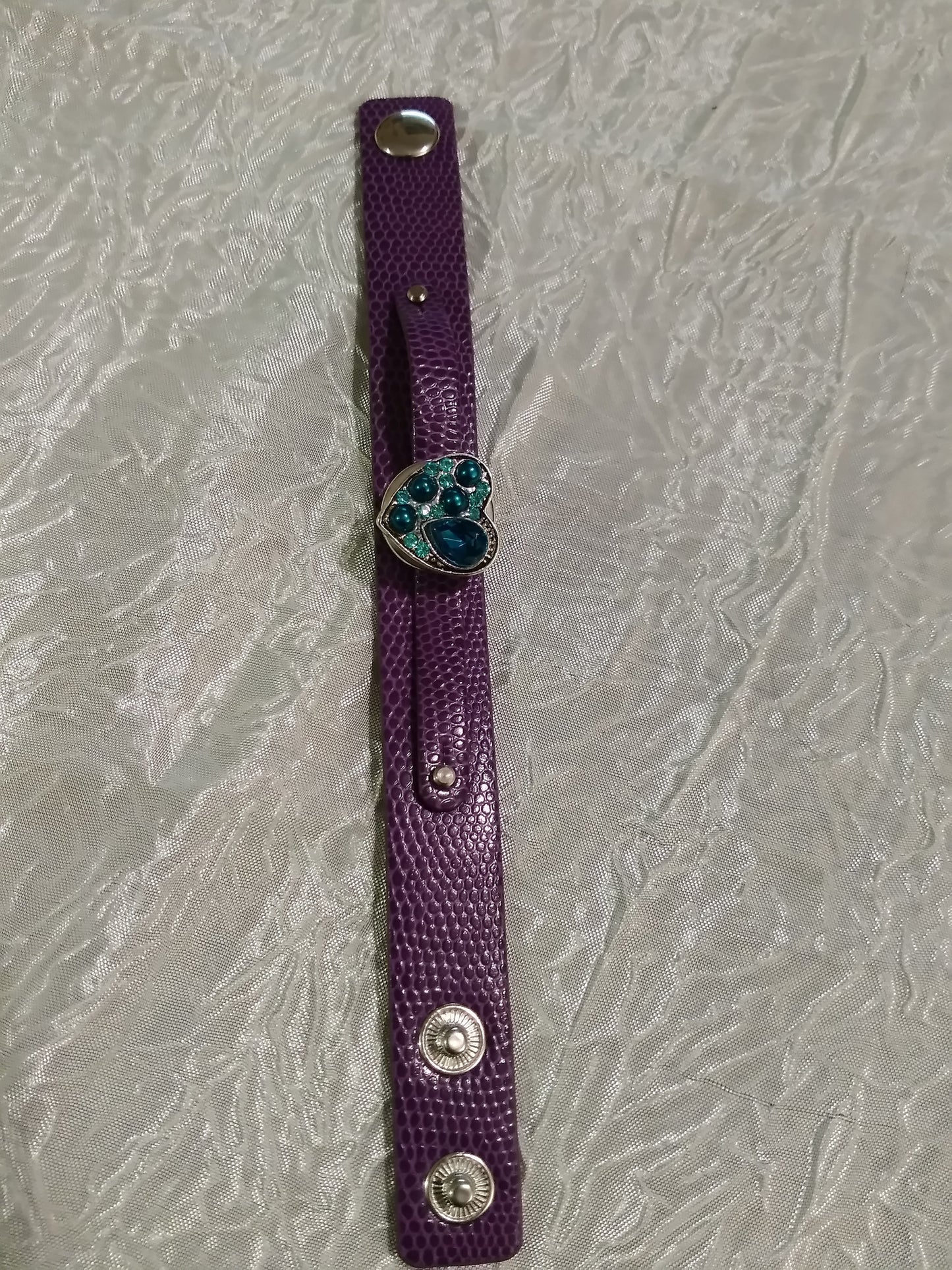 Hot 🔥 new snap jewelry Leather Purple bracelet 18mm snaps