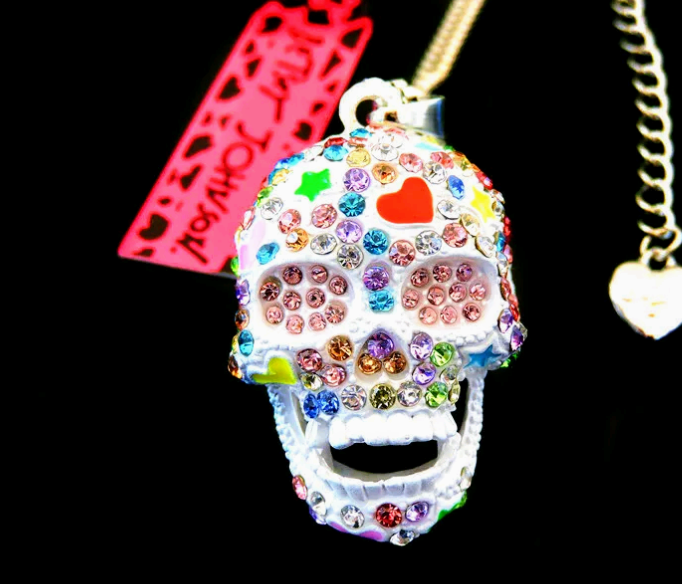 Skull 3D Pendant Authentic Betsey Johnson