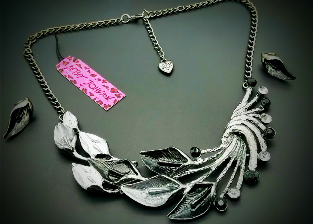 Betsey Johnson Gunmetal Calla Lily Statement Necklace & Earring Set