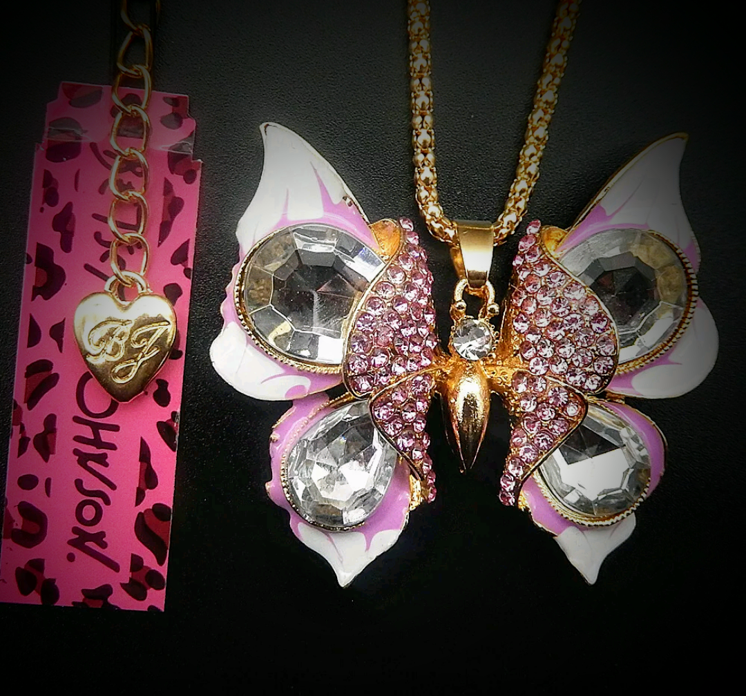 Authentic Betsey Johnson Statement Crystal Butterfly Pendant Necklace – Pink & White Enamel